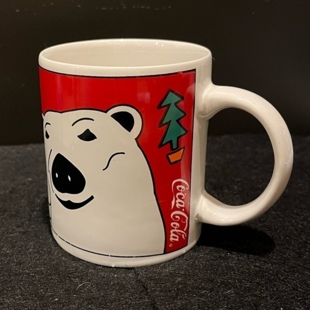 Gibson Coca Cola Contemporary Bear Mug Coffee Cup 11 oz. NWT